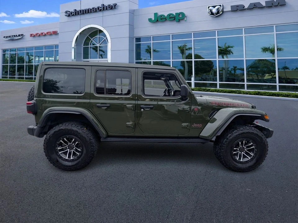 2024 Jeep JL Wrangler - Image 8 of 21