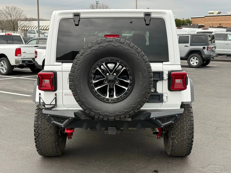 2024 Jeep JL Wrangler - Image 4 of 12