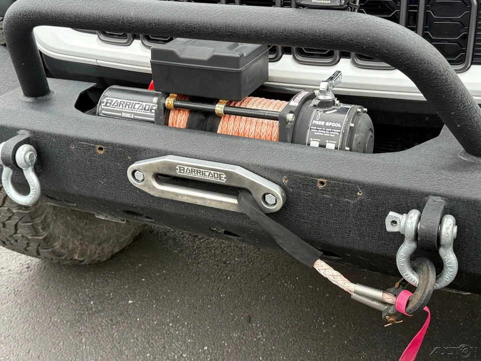 2024 Jeep JL Wrangler - Image 10 of 12