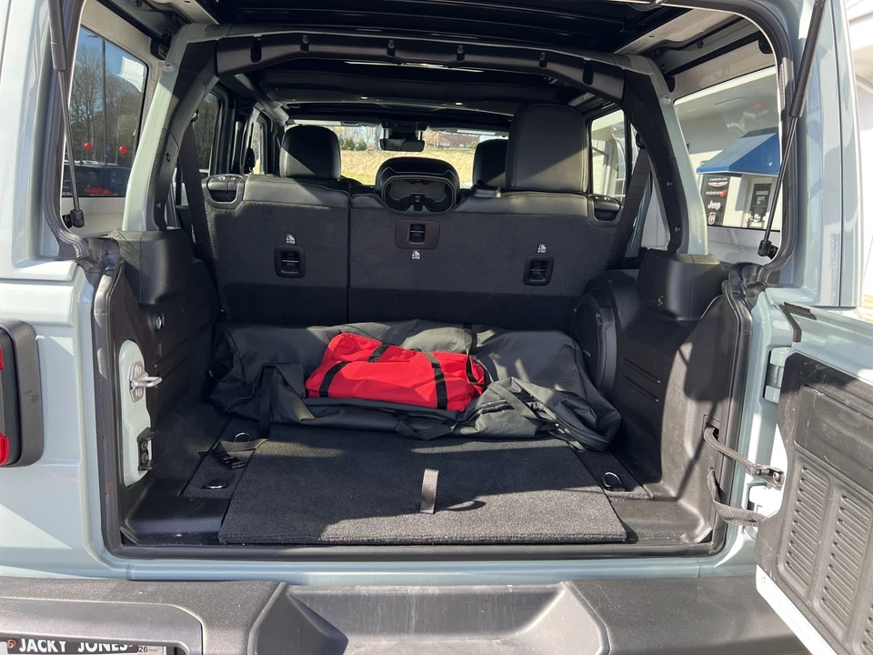 2024 Jeep JL Wrangler - Image 9 of 21