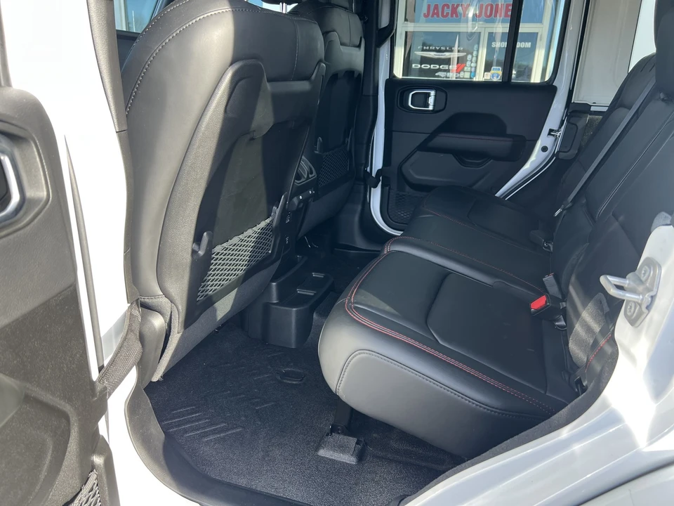 2024 Jeep JL Wrangler - Image 11 of 12