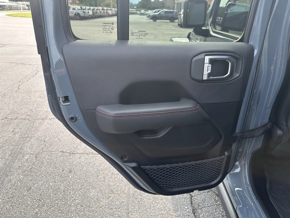 2024 Jeep JL Wrangler Rubicon 392 - Image 11 of 30