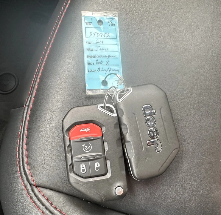 2024 Jeep JL Wrangler Rubicon 392 - Image 28 of 30