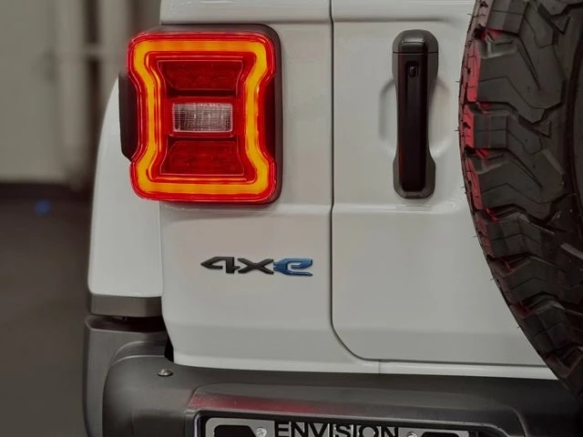 2024 Jeep JL Wrangler - Image 12 of 21
