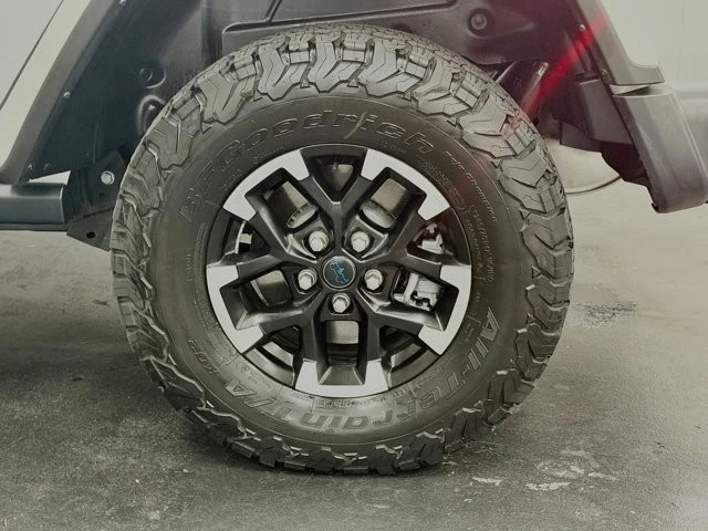 2024 Jeep JL Wrangler - Image 14 of 21