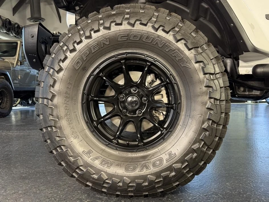 2024 Jeep JL Wrangler Rubicon 392 - Image 22 of 31