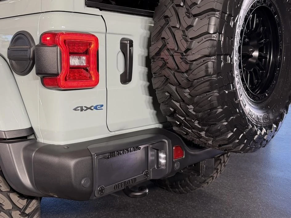2024 Jeep JL Wrangler Rubicon 392 - Image 12 of 31