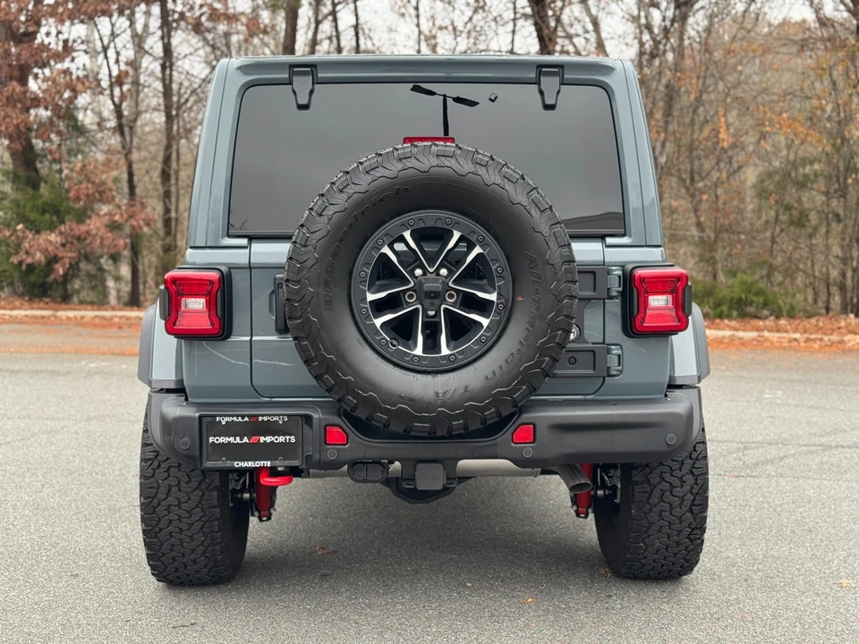 2024 Jeep JL Wrangler - Image 10 of 21
