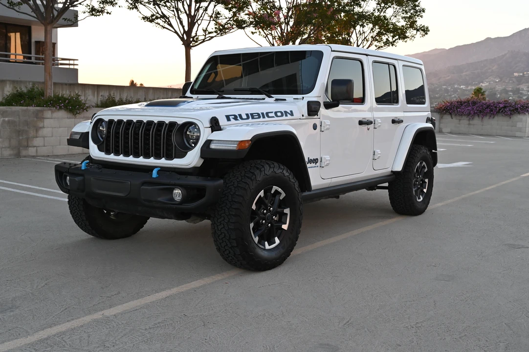 2024 Jeep JL Wrangler - Image 7 of 31