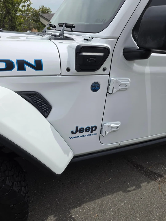 2024 Jeep JL Wrangler - Image 19 of 31