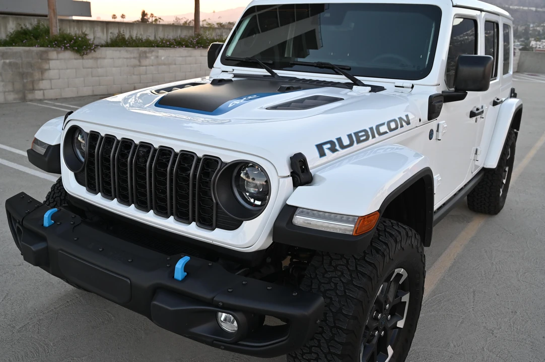 2024 Jeep JL Wrangler - Image 16 of 31