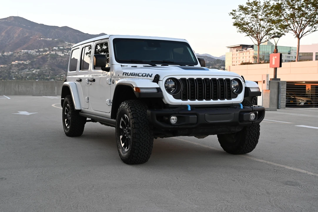 2024 Jeep JL Wrangler - Image 14 of 31