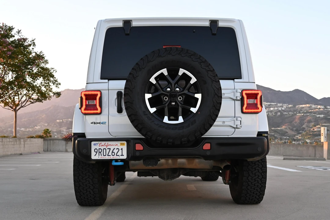 2024 Jeep JL Wrangler - Image 5 of 31