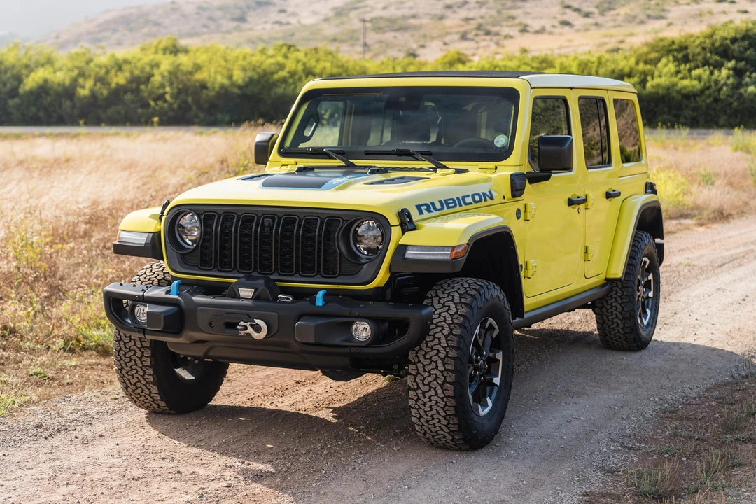 2024 Jeep JL Wrangler - Image 9 of 31