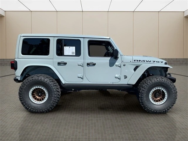 2024 Jeep JL Wrangler - Image 6 of 12