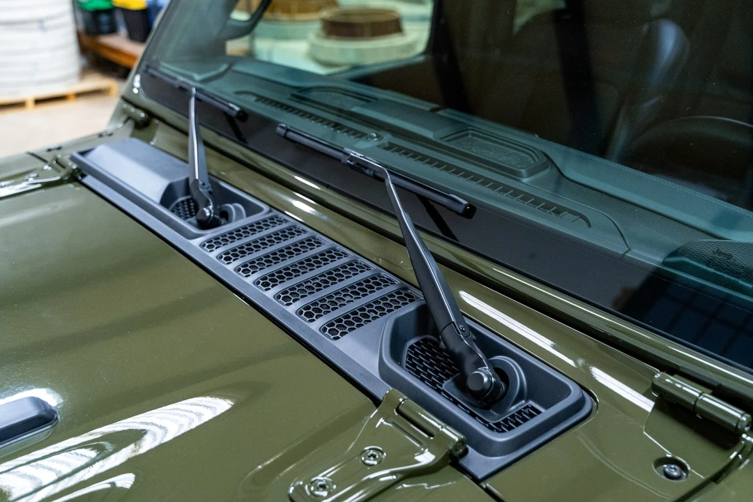 2024 Jeep JL Wrangler - Image 26 of 31