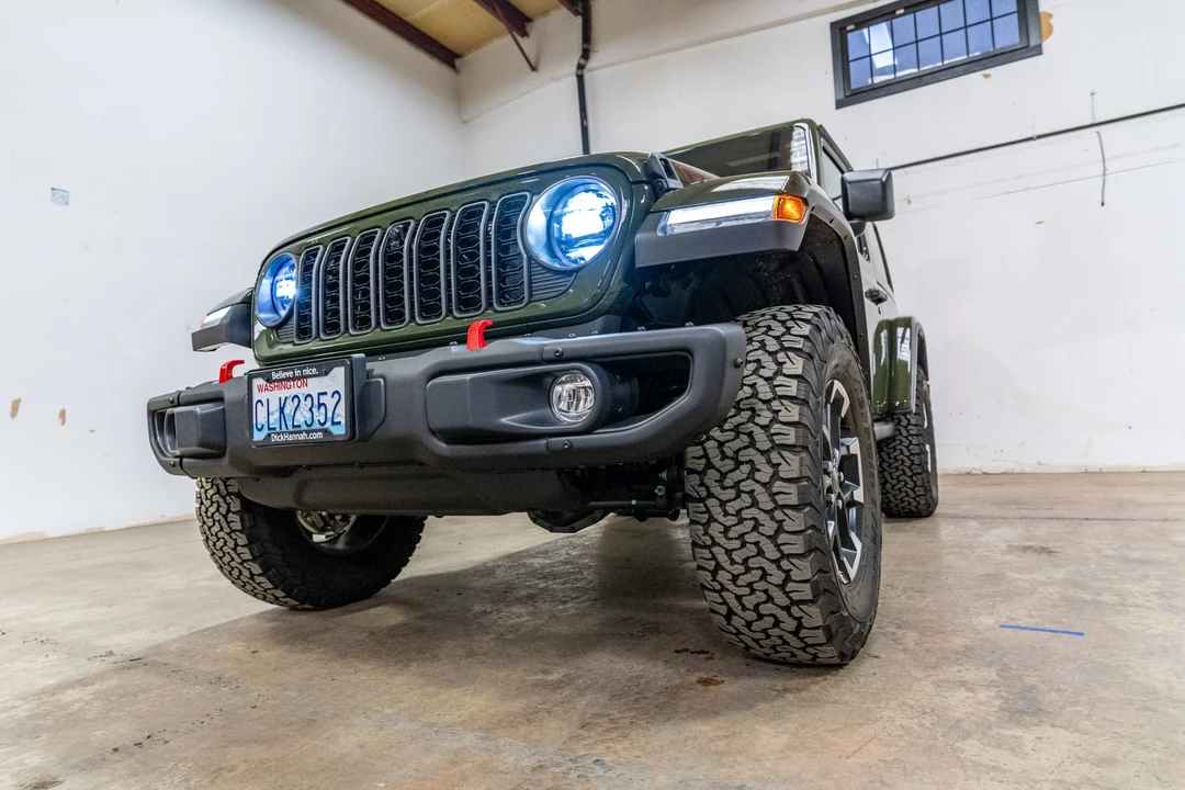2024 Jeep JL Wrangler - Image 11 of 31
