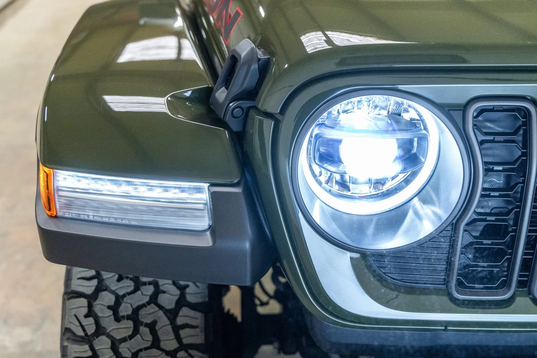 2024 Jeep JL Wrangler - Image 16 of 31