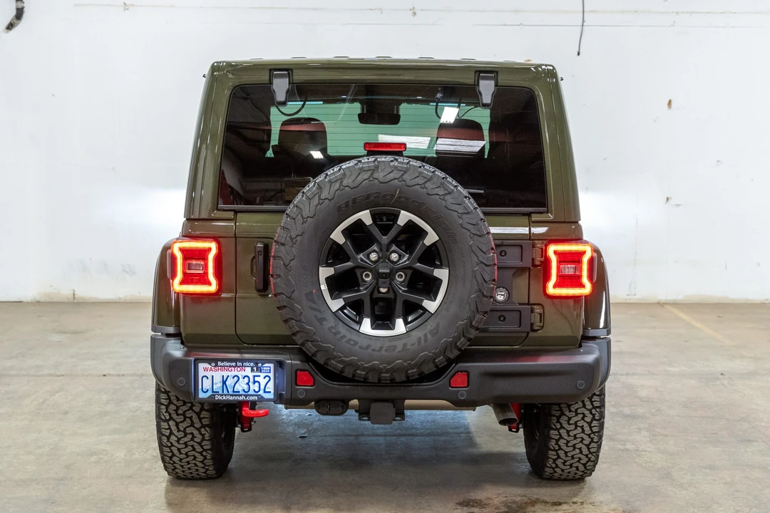 2024 Jeep JL Wrangler - Image 7 of 31