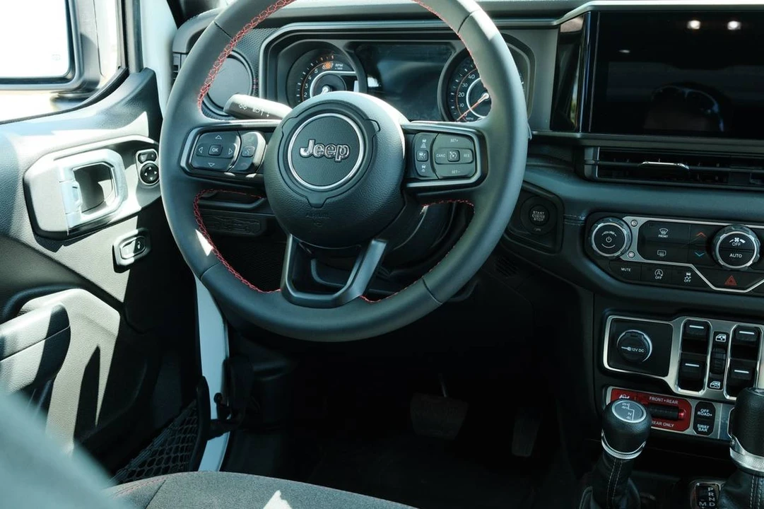 2024 Jeep JL Wrangler - Image 12 of 18