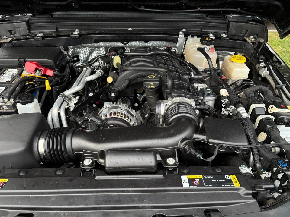 2024 Jeep JL Wrangler - Image 24 of 31