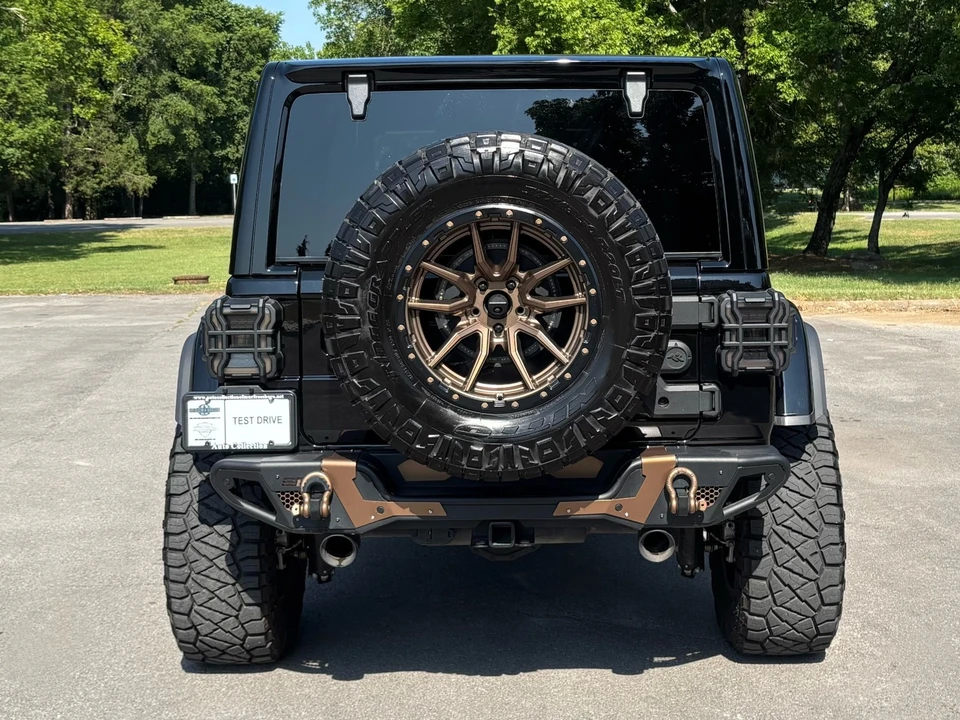 2024 Jeep JL Wrangler - Image 5 of 31
