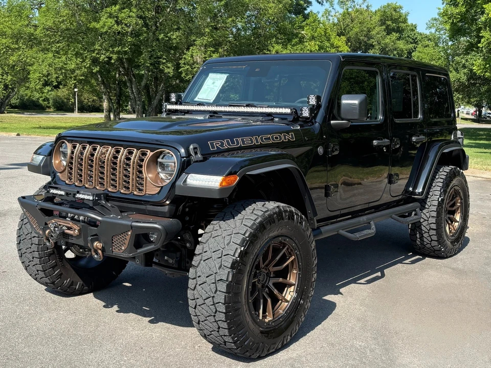 2024 Jeep JL Wrangler - Image 2 of 31