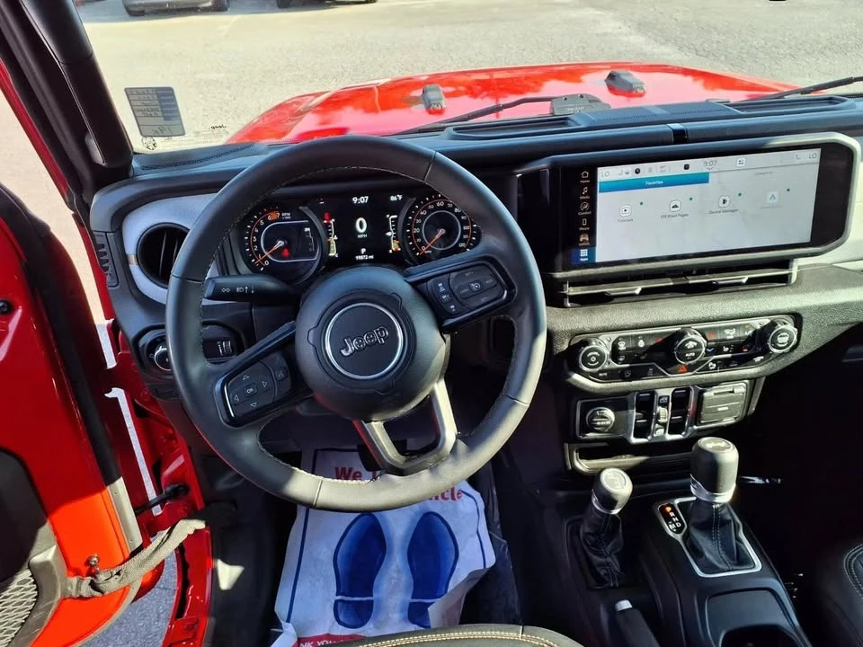 2024 Jeep JL Wrangler - Image 7 of 16