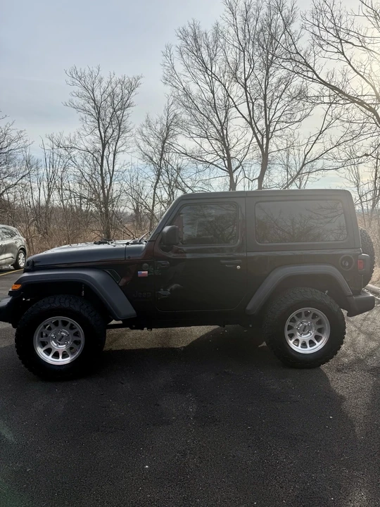 2024 Jeep JL Wrangler - Image 3 of 17