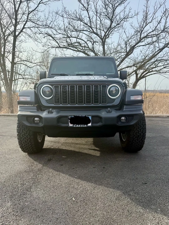 2024 Jeep JL Wrangler - Image 4 of 17