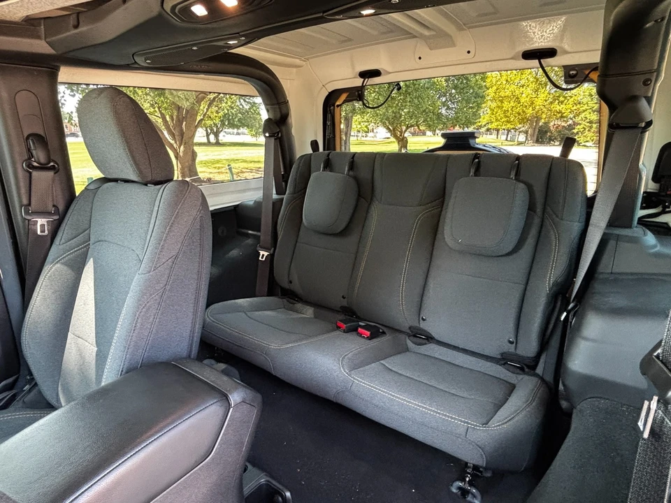2024 Jeep JL Wrangler - Image 9 of 22