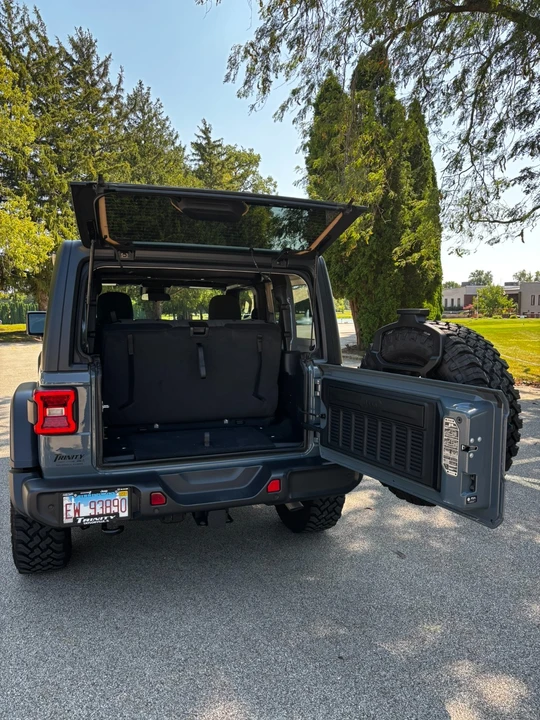 2024 Jeep JL Wrangler - Image 6 of 22
