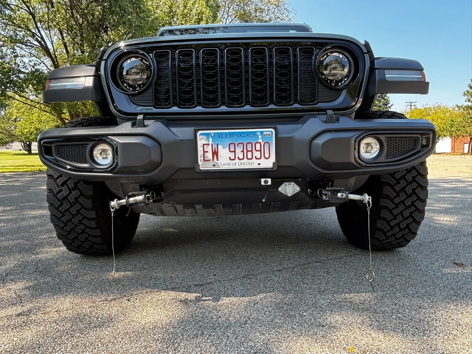 2024 Jeep JL Wrangler - Image 18 of 22