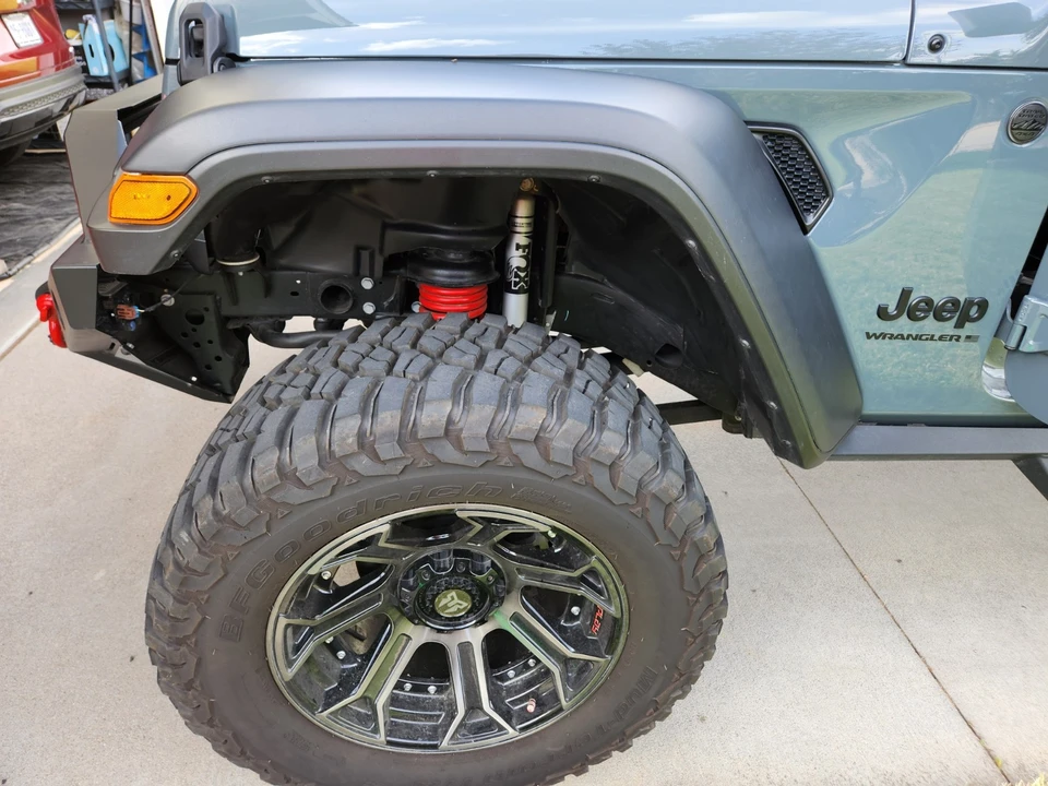 2024 Jeep JL Wrangler - Image 5 of 20