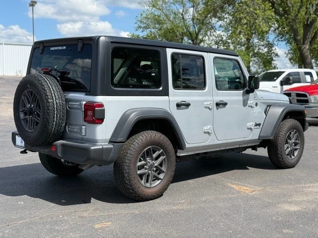 2024 Jeep JL Wrangler - Image 7 of 16