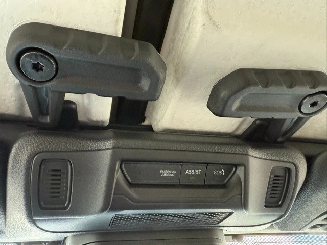 2024 Jeep JL Wrangler - Image 16 of 16