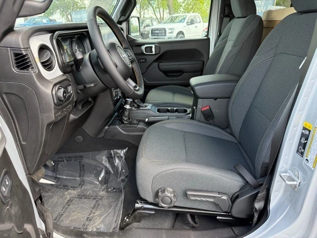 2024 Jeep JL Wrangler - Image 12 of 16