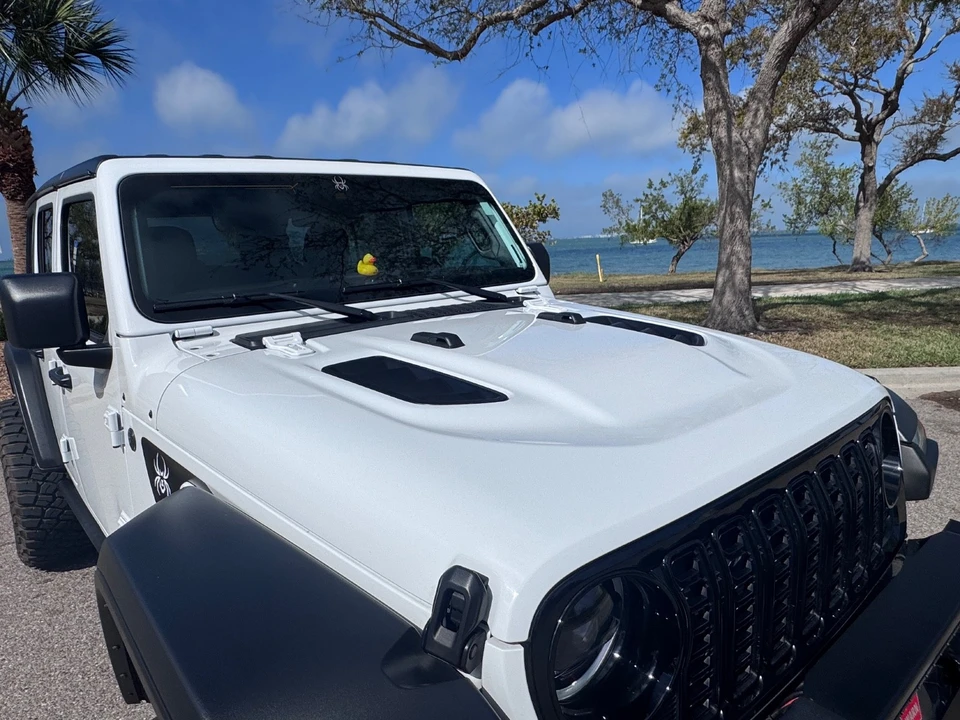 2024 Jeep JL Wrangler - Image 16 of 31