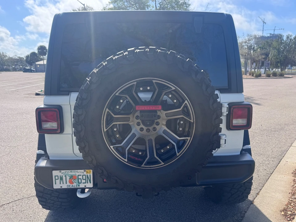 2024 Jeep JL Wrangler - Image 13 of 31