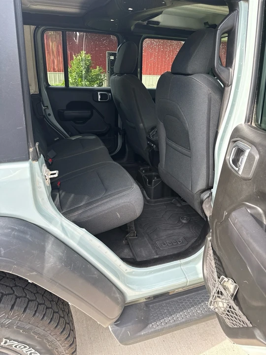 2024 Jeep JL Wrangler - Image 9 of 11