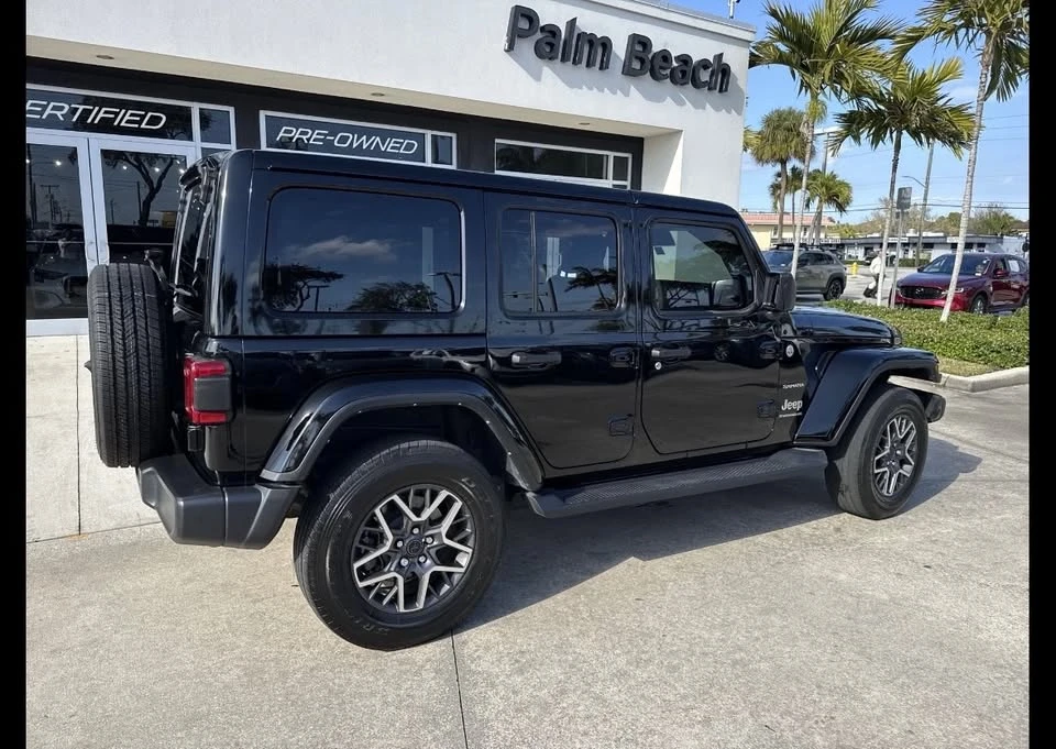 2024 Jeep JL Wrangler - Image 3 of 10