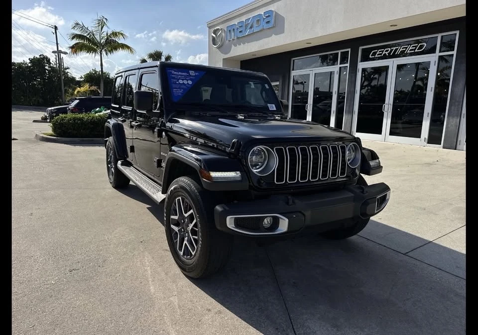 2024 Jeep JL Wrangler - Image 5 of 10