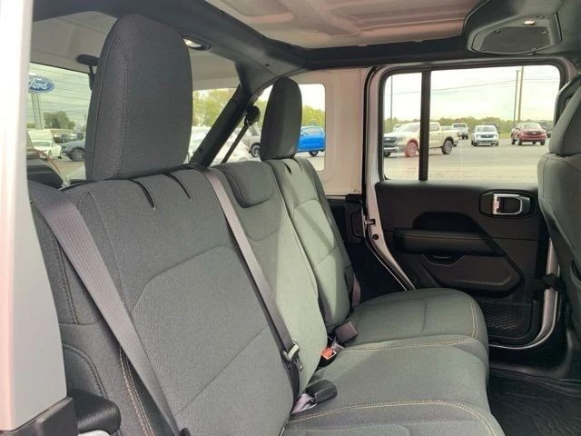 2024 Jeep JL Wrangler - Image 21 of 21