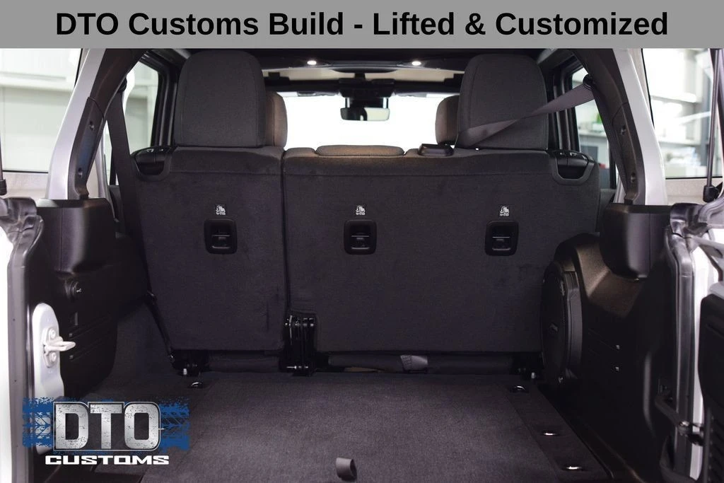 2024 Jeep JL Wrangler - Image 19 of 31