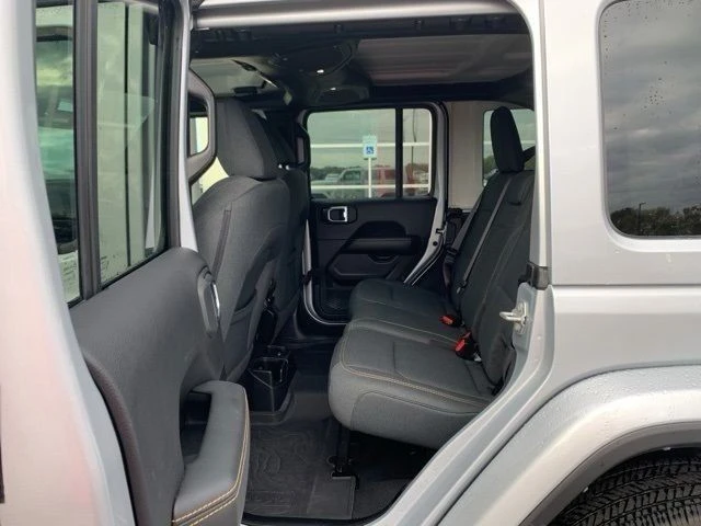 2024 Jeep JL Wrangler - Image 13 of 21