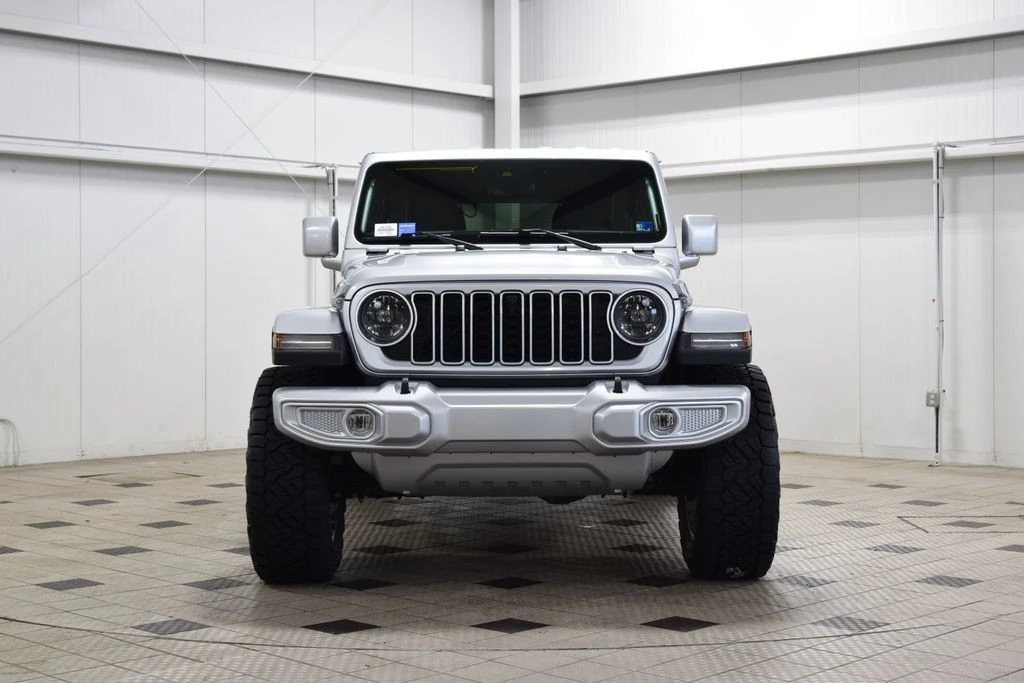 2024 Jeep JL Wrangler - Image 2 of 31