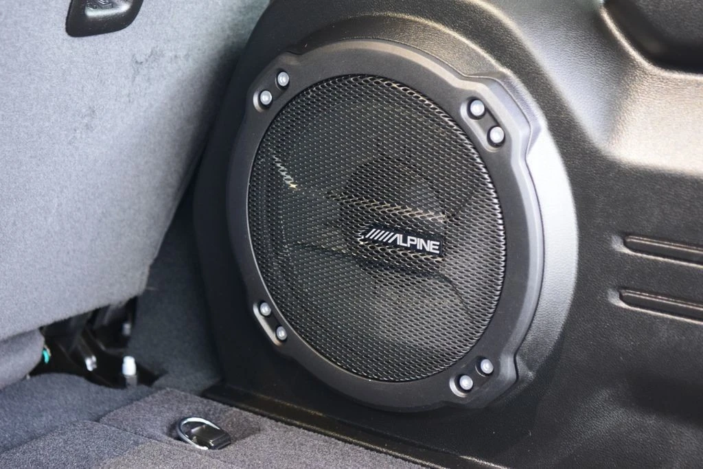 2024 Jeep JL Wrangler - Image 20 of 31