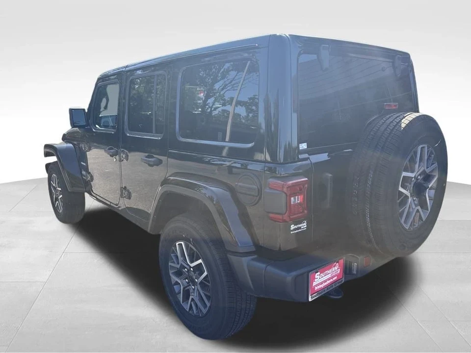 2024 Jeep JL Wrangler - Image 4 of 12