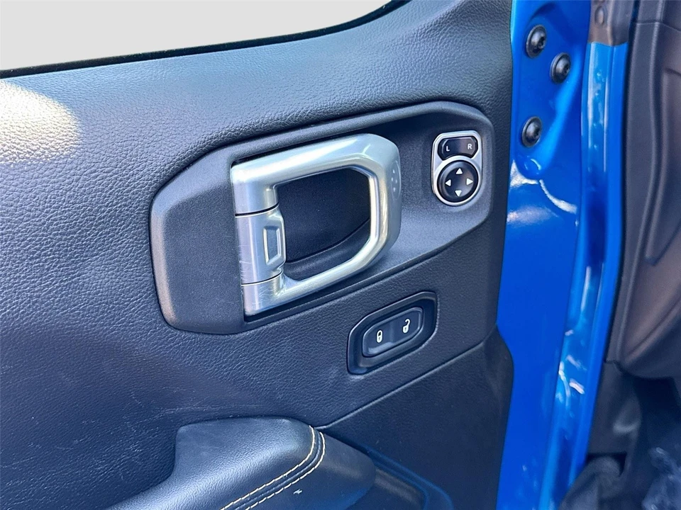 2024 Jeep JL Wrangler - Image 16 of 21