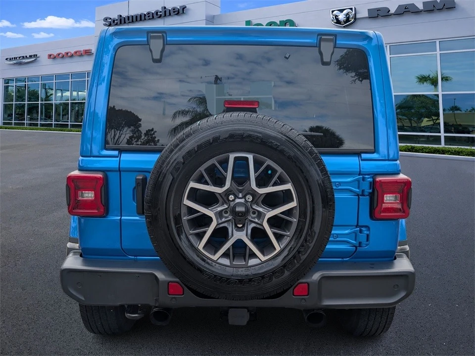 2024 Jeep JL Wrangler - Image 6 of 12